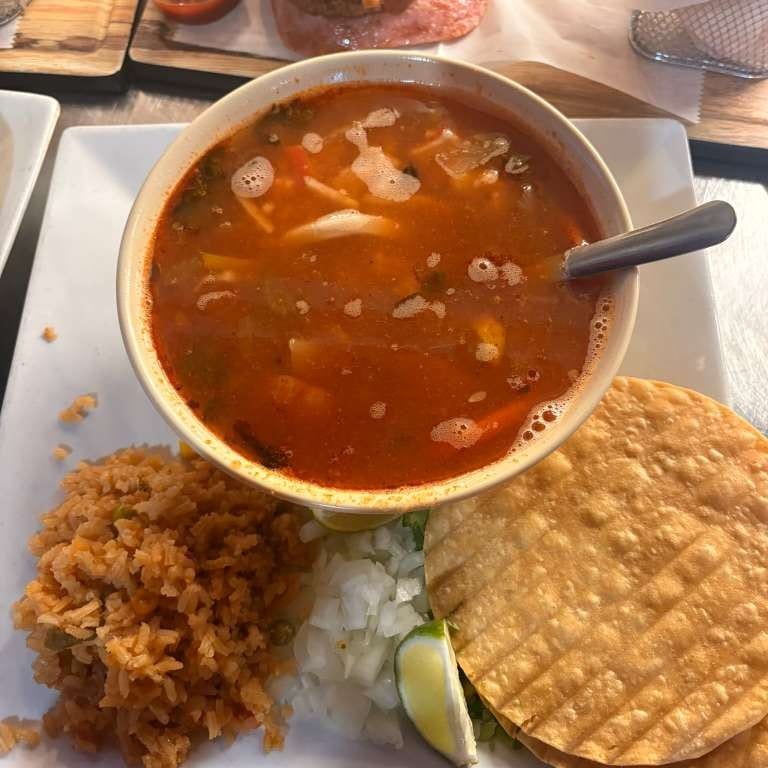 Caldo 7 Mares.
