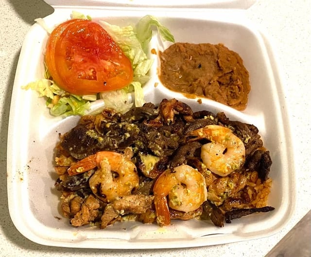 Trio Palapa.