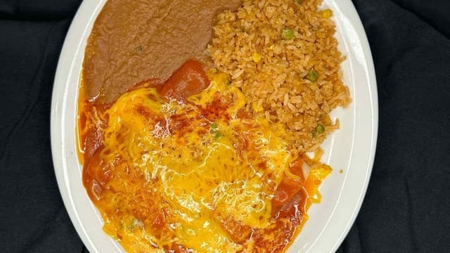 6. Enchiladas De Pollo.