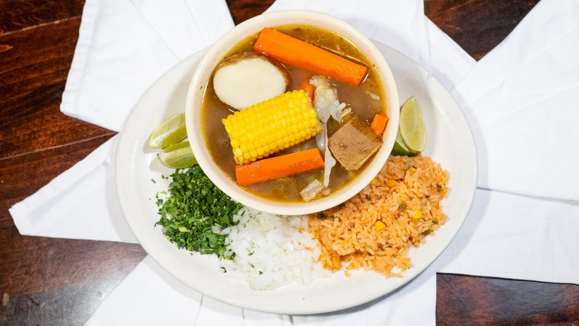 8. Caldo De Res.